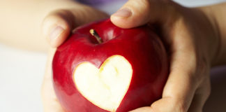 One Apple Leads To His Marriage. A Beautiful Story!